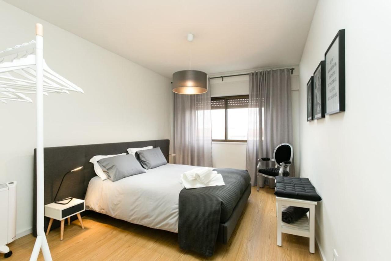 Aposentus - Elegant Functionality Porto Downtown Apartment Ngoại thất bức ảnh