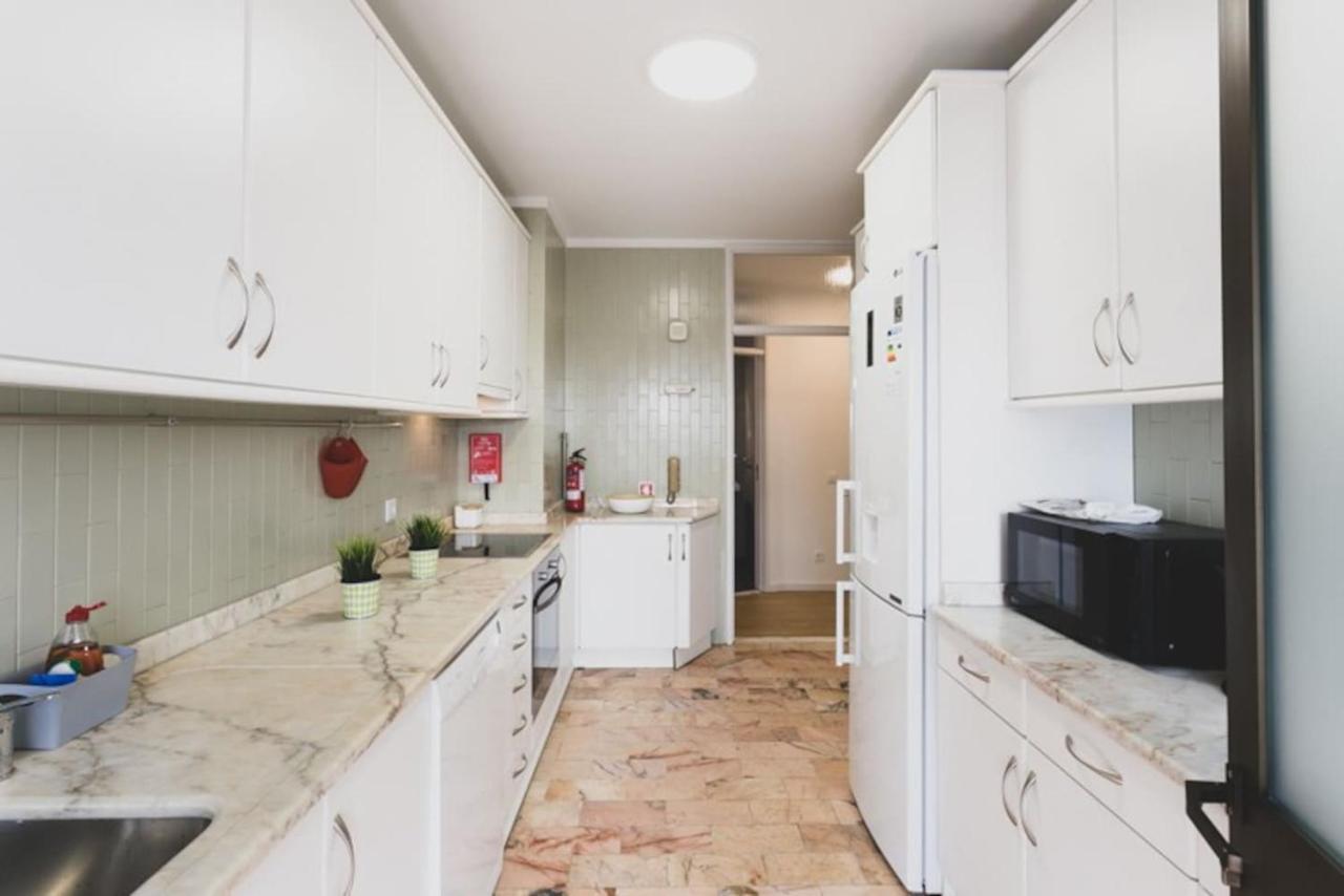 Aposentus - Elegant Functionality Porto Downtown Apartment Ngoại thất bức ảnh