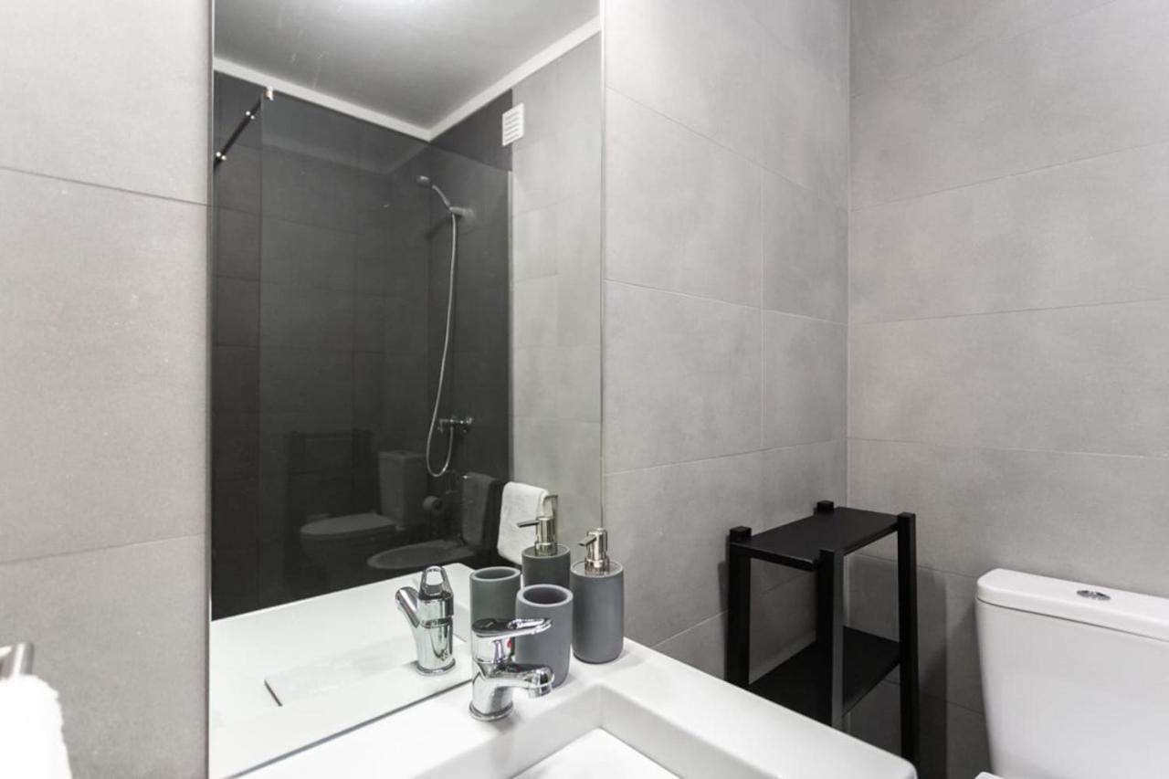 Aposentus - Elegant Functionality Porto Downtown Apartment Ngoại thất bức ảnh