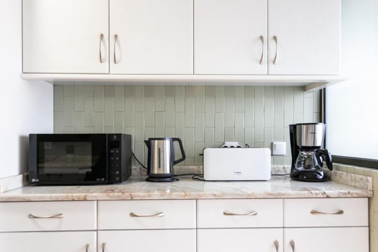 Aposentus - Elegant Functionality Porto Downtown Apartment Ngoại thất bức ảnh