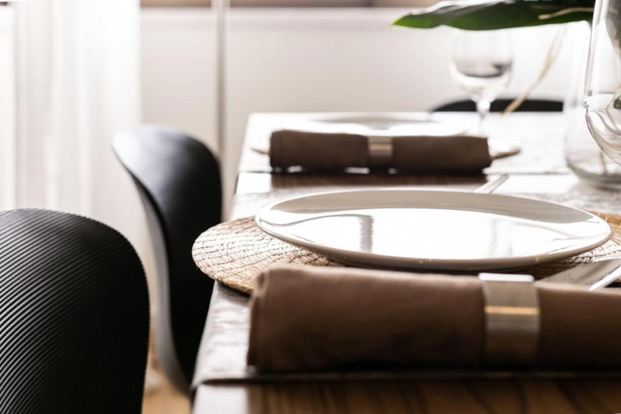 Aposentus - Elegant Functionality Porto Downtown Apartment Ngoại thất bức ảnh